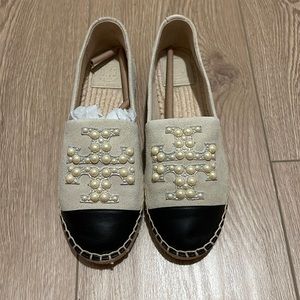 Tory Burch Pearl Logo Espadrilles
